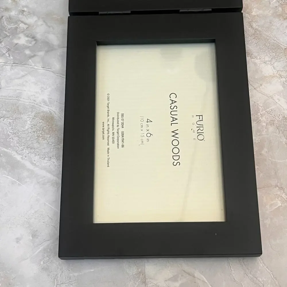 Furio Casual Woods Hinged Black Picture Frame Fits Two 4 x 6 Photos